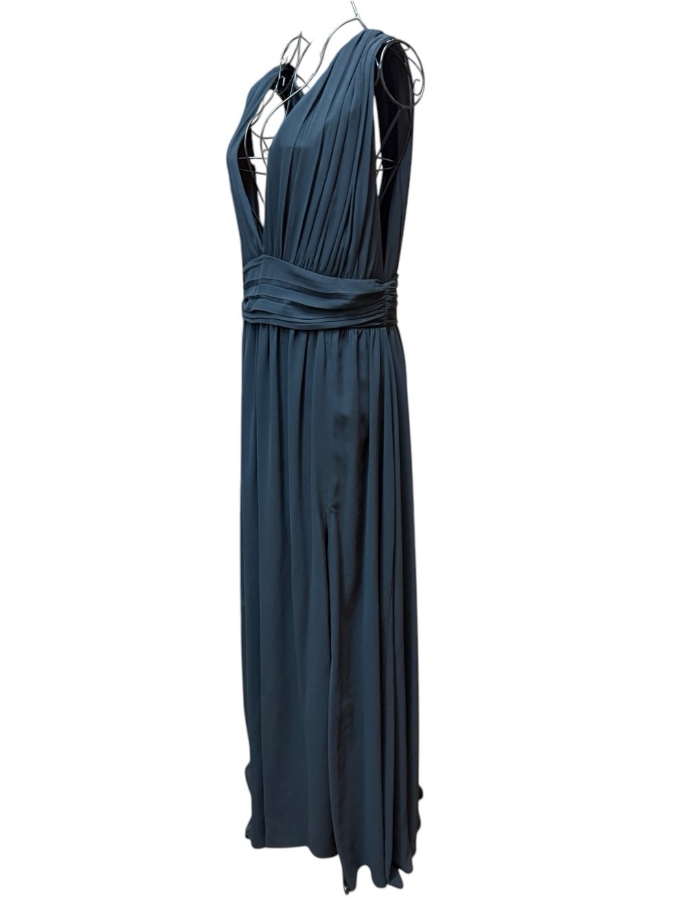 Lulu’s Deep V-Neck Plunge Black Cocktail Maxi Dress with Pleated Waist - Picture 6 of 8